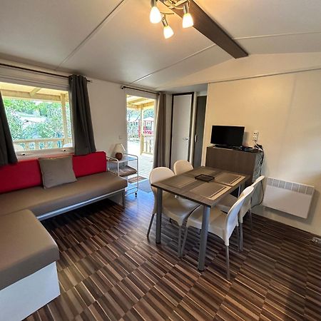 Les Pierres Chaudes Hotell Veyrignac Eksteriør bilde